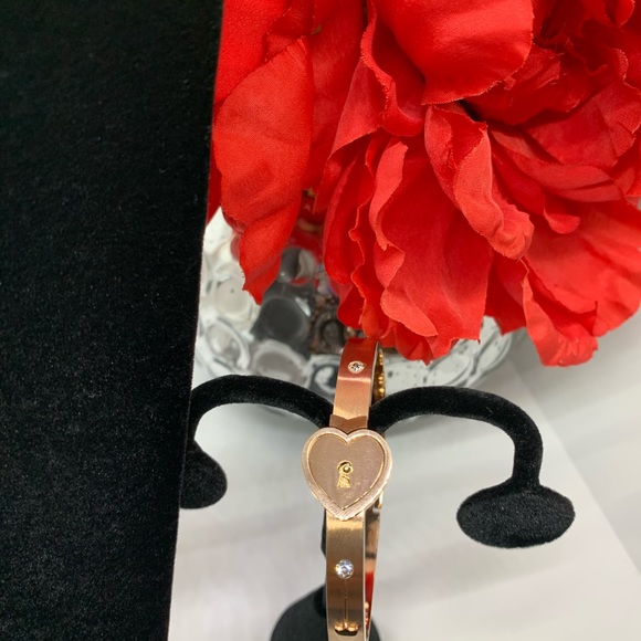 Key to my heart set. Titanium stainless steel…NWT - Picture 6 of 11